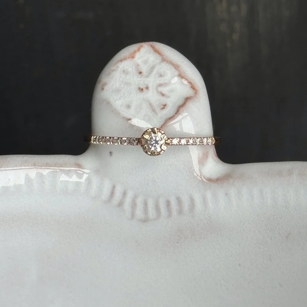 14KYG Solitaire Pave’ Diamond Ring